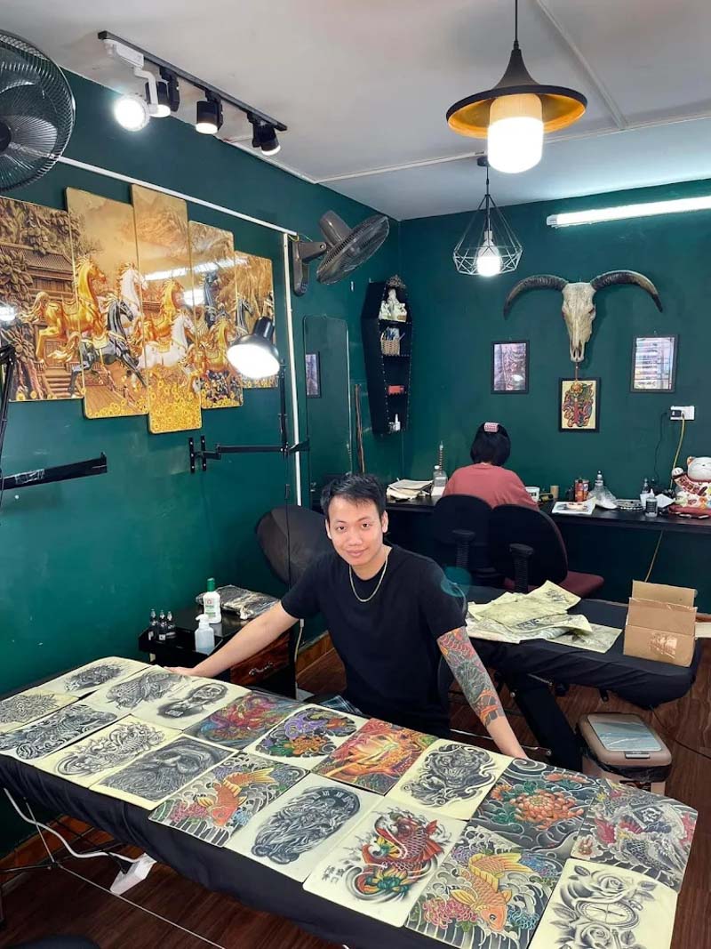 Art Tattoo giới thiệu các mẫu thiết kế hình xăm đa dạng cho học viên tại Hà Nội.