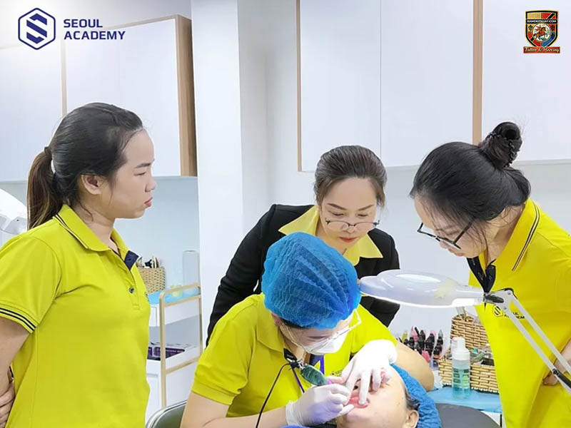 Seoul Academy địa chỉ học phun môi chất lượng hàng đầu.