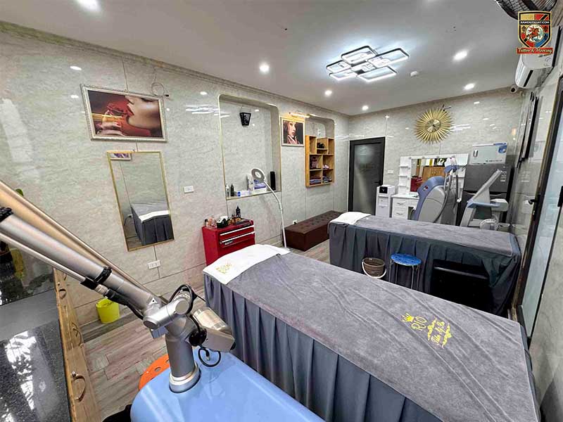 Không gian khang trang, sạch sẽ cùng hệ thống máy móc tân tiến tại Thẩm mỹ Rio Beauty Clinic.