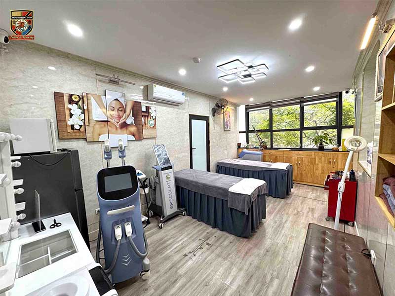 Banner tổng hợp 6 địa chỉ phun mí mắt nai an toàn, uy tín cho phái đẹp.
