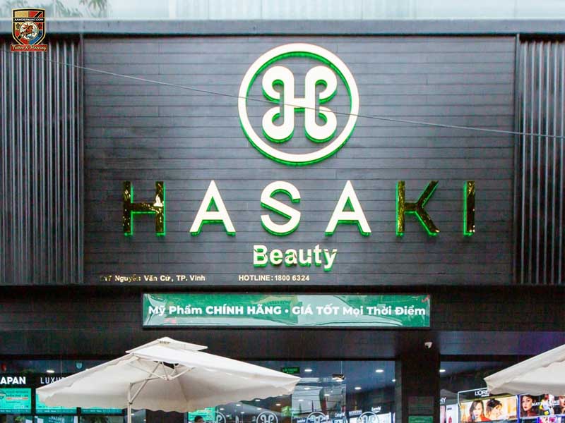 Khu vực sảnh chờ tại Hasaki.