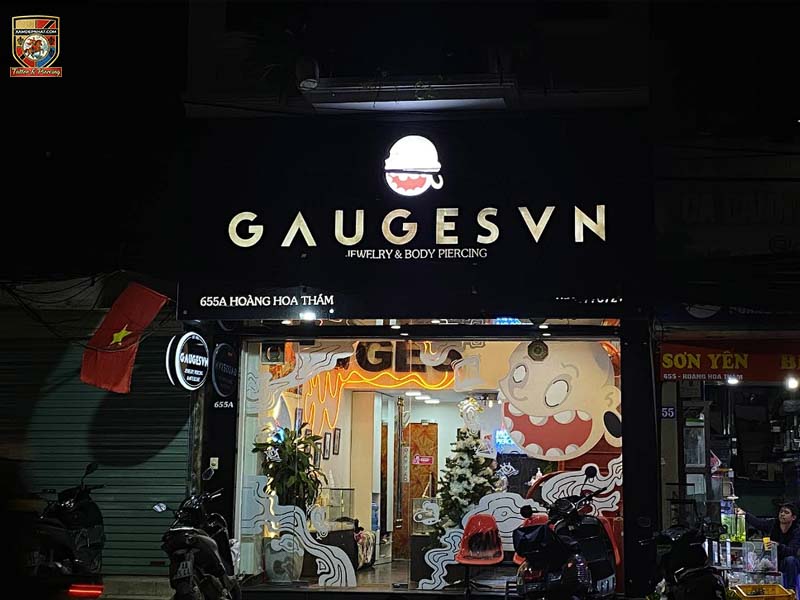 Địa chỉ xỏ khuyên GaugesVN tại 655A Hoàng Hoa Thám