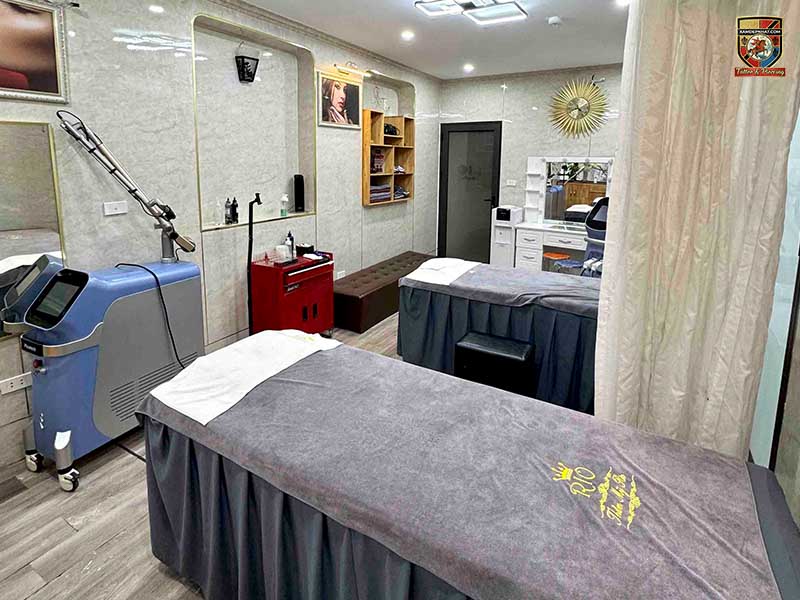 Không gian điều trị sạch sẽ, tiện nghi tại Thẩm mỹ Rio cùng hệ thống máy Rio Laser Ultra Series tối tân