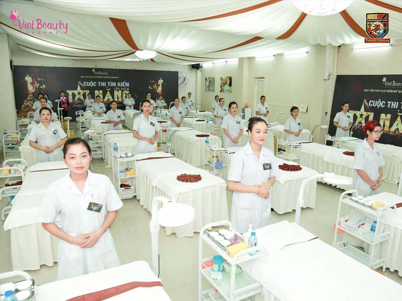 Best CO2 fractional laser training center in Hanoi modern facility